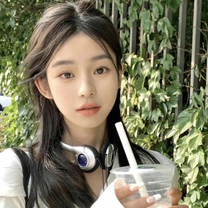 三坪房间的侵略者